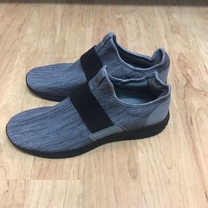 Casual Men’s Sneakers